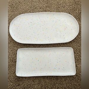 NWT MELAMINE SPECKLED TRAY SET/ set of 2